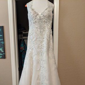 Wedding Dress (Maggie Sottero size 8/10)